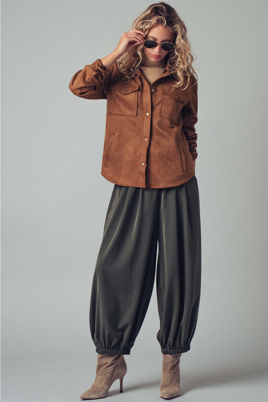 Boho Relaxed Fit Elastic Cuff Pants in Olive