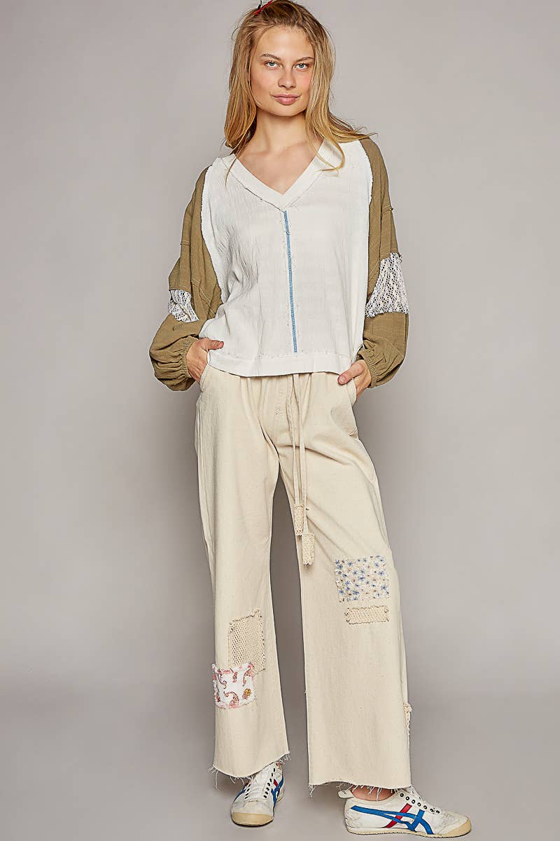 V-neck Balloon Long Raglan Sleeve Crochet Patch Top