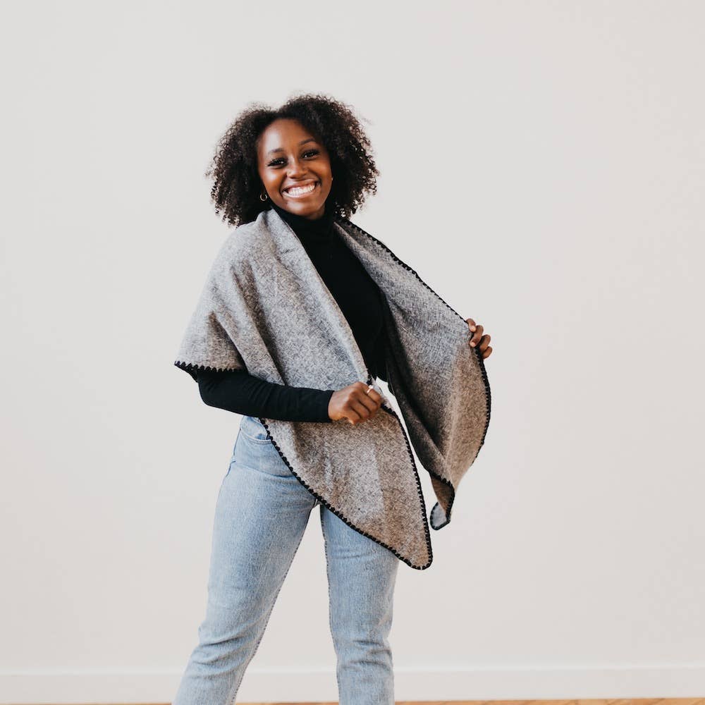 Tilly Triangle Scarf: Gray