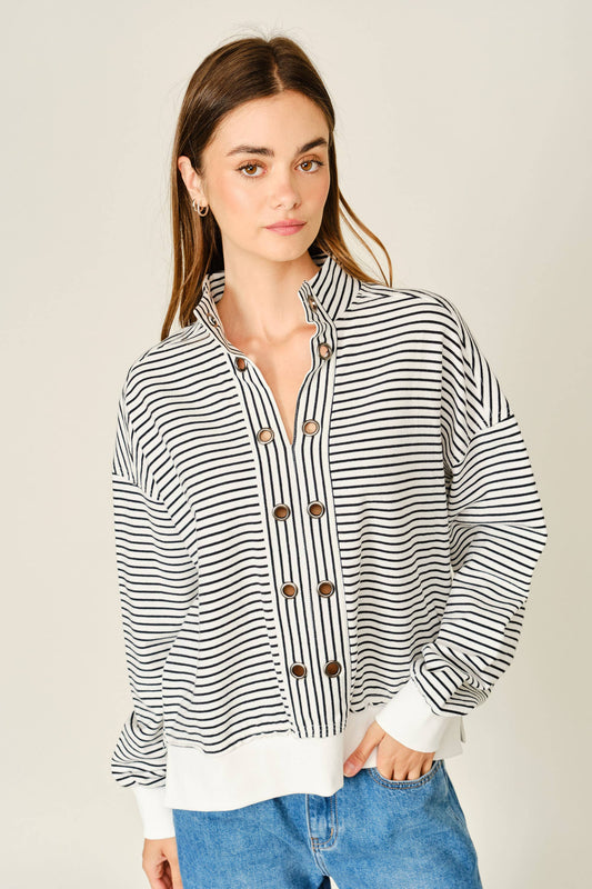 PULLOVER STRIPED EYELET DETAIL SWEATSHIRTS