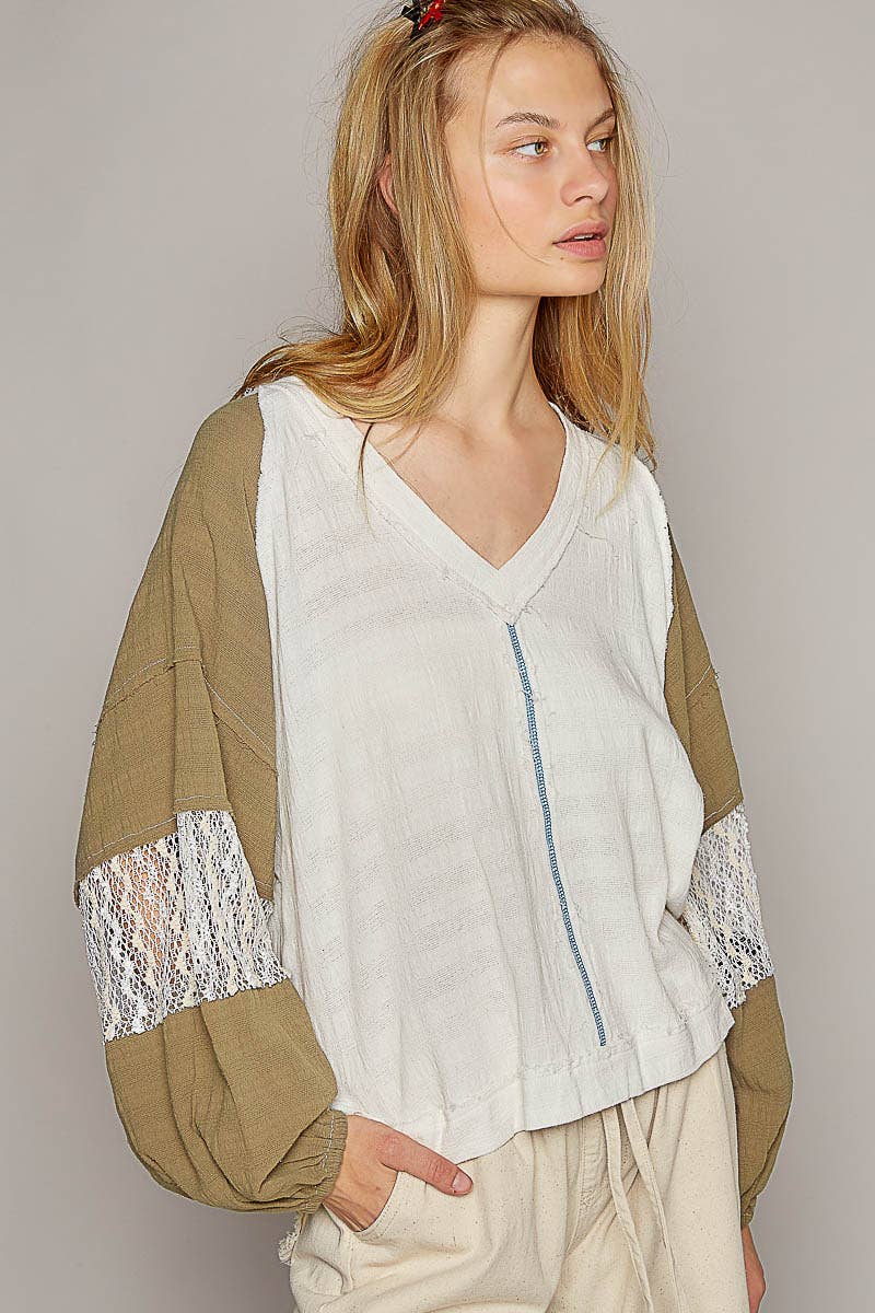 V-neck Balloon Long Raglan Sleeve Crochet Patch Top