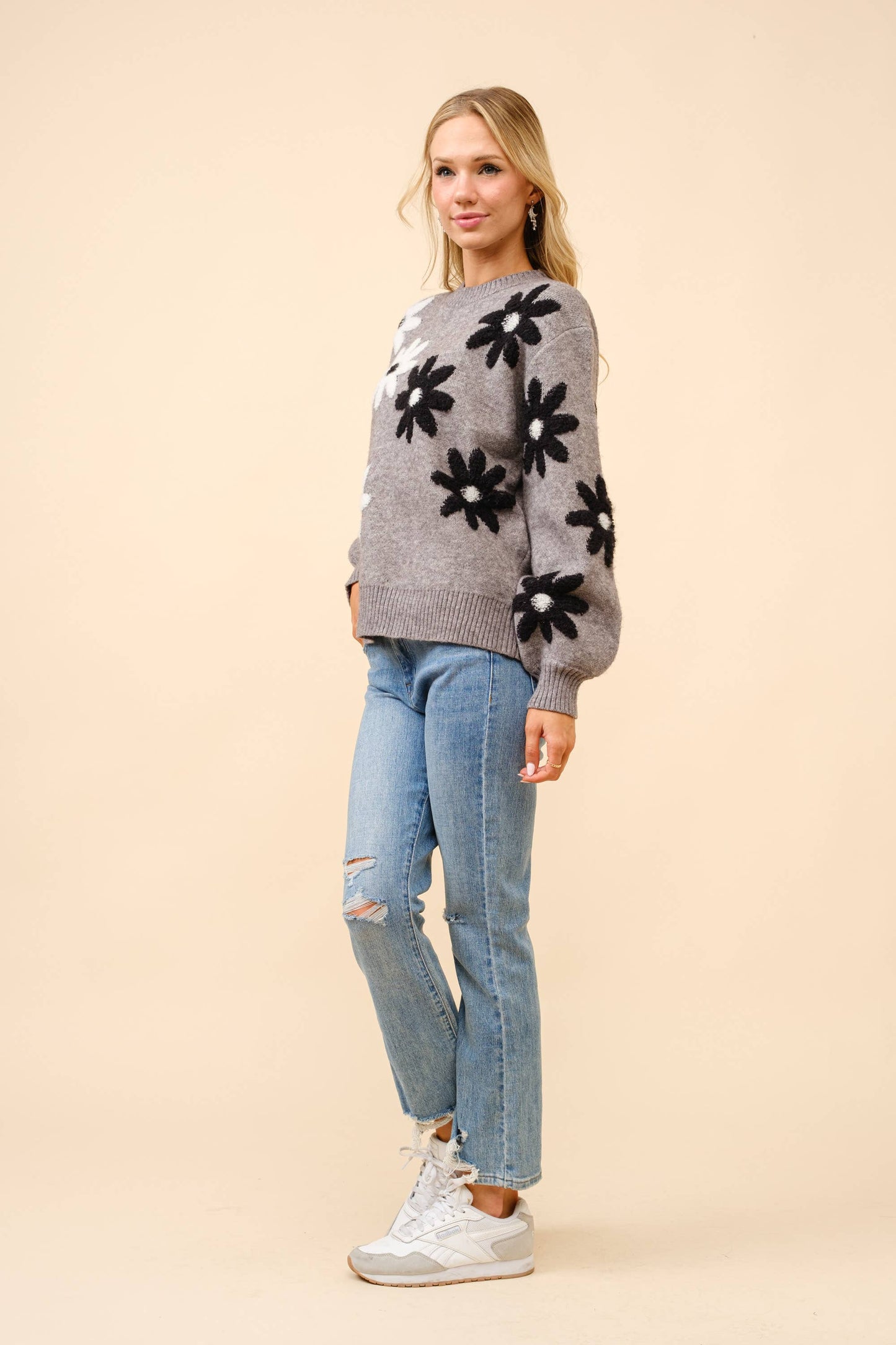 Daisy Flower Pattern Crew Neck Sweater