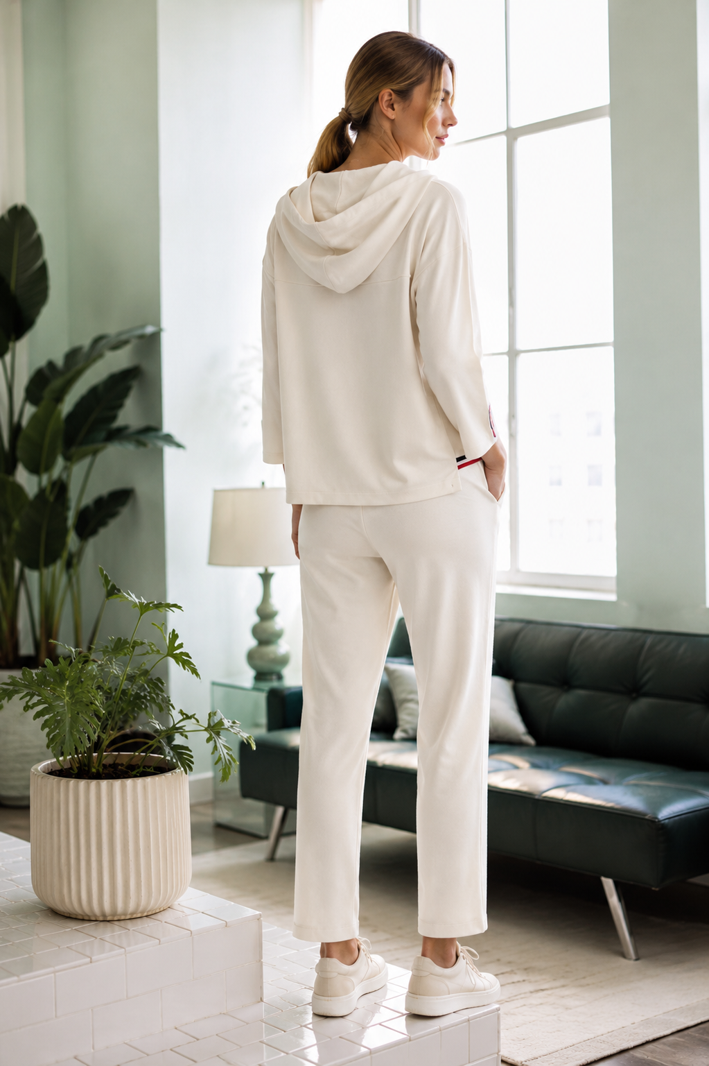 Karine Crepe Knit Pant