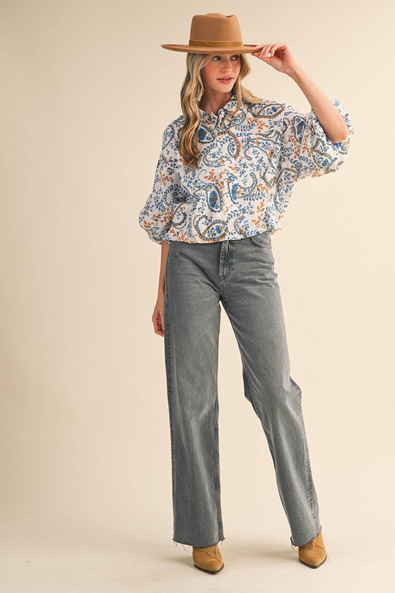 PAISLEY PRINT BUTTON DOWN BUBBLE SLEEVE TOP