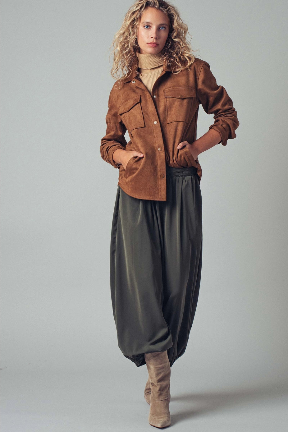 Boho Relaxed Fit Elastic Cuff Pants in Olive