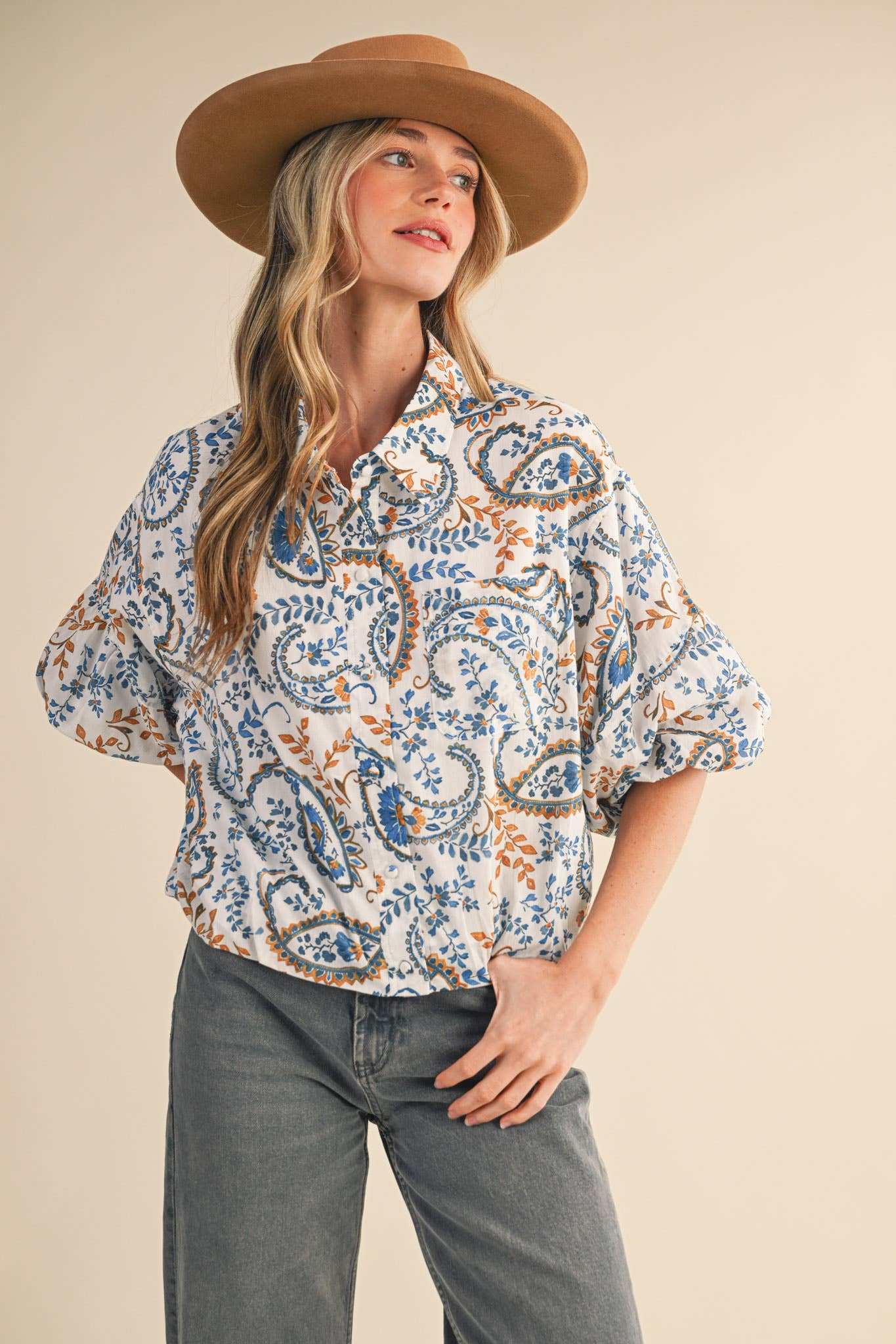 PAISLEY PRINT BUTTON DOWN BUBBLE SLEEVE TOP